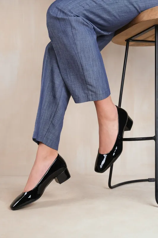 Seattle' Wide Fit Low Block Heel With Square Toe - Where's That From