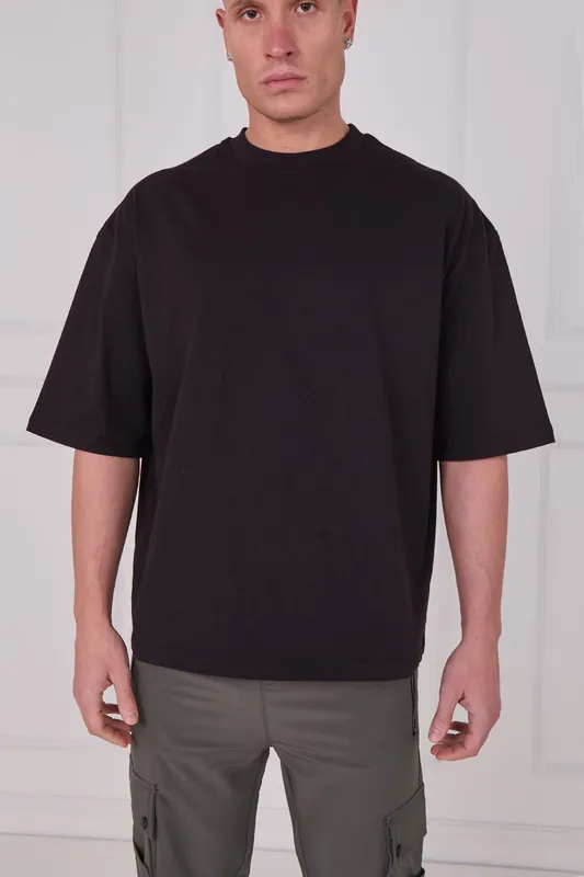 Heavyweight Oversized T-Shirt – Premium 100% Cotton