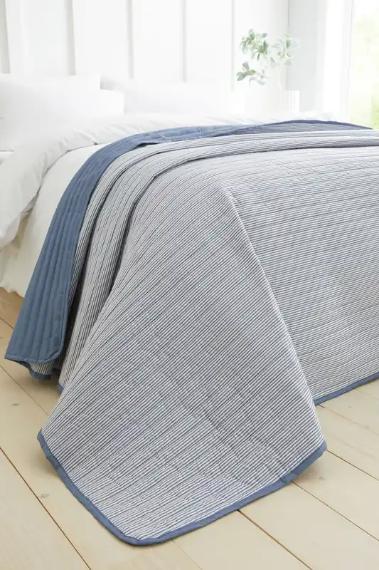 'Stripe' Quilted Reversible Bedspread - Catherine Lansfield
