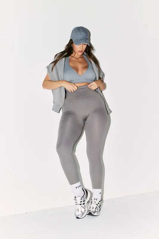 Seamless High Waisted Bum Scrunch Leggings - In The Style