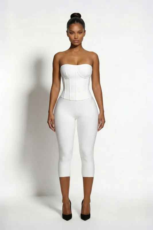 The Yasmin Bandage Capri Pants White - LEMONLUNAR