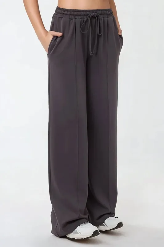 Relaxed Fit Wide Leg Sweatpants - Hiccup