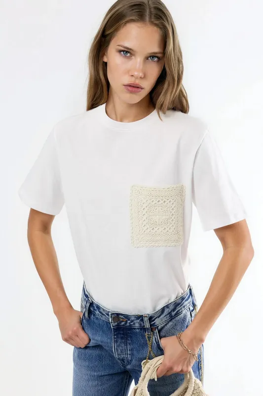 Crew Neck Pocket T-Shirt