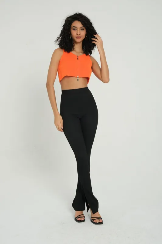V Neck Knitted Ribbed Zippered Crop Top - Hiccup
