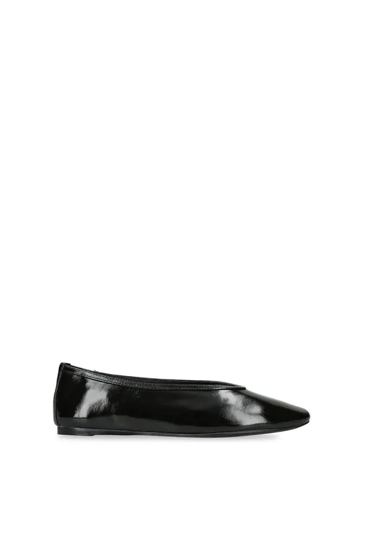 Leni Black Patent' Leather Flats - STEVE MADDEN