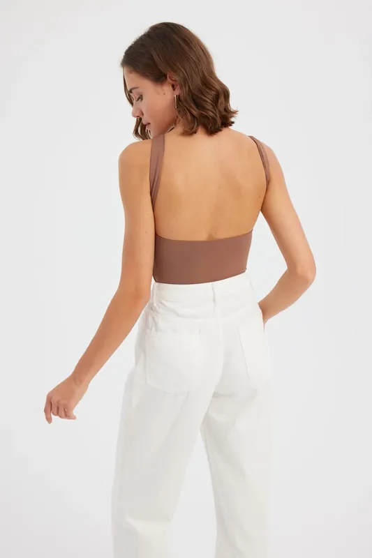 Solid Woven Round Neck Tank Top with Back Cut-out