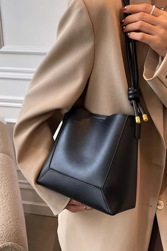 'Rhiannanon' Faux Leather Shoulder Tote Bag With Adjustable Strap - XY London