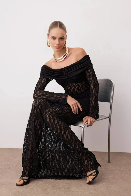 Off Shoulder Lace Maxi Evening Dress - WOVCOR