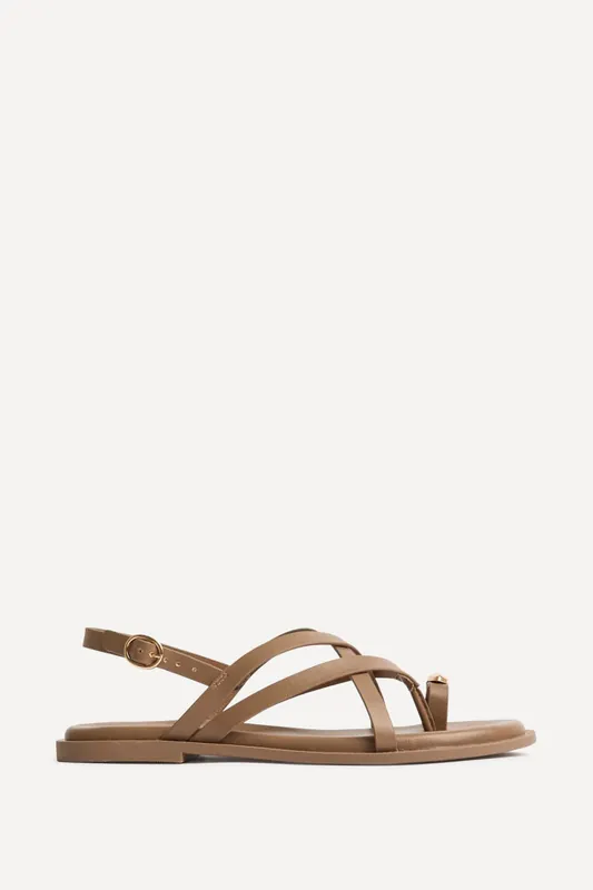 Zyra Mocha Toe Ring Flat Sandals - Linzi