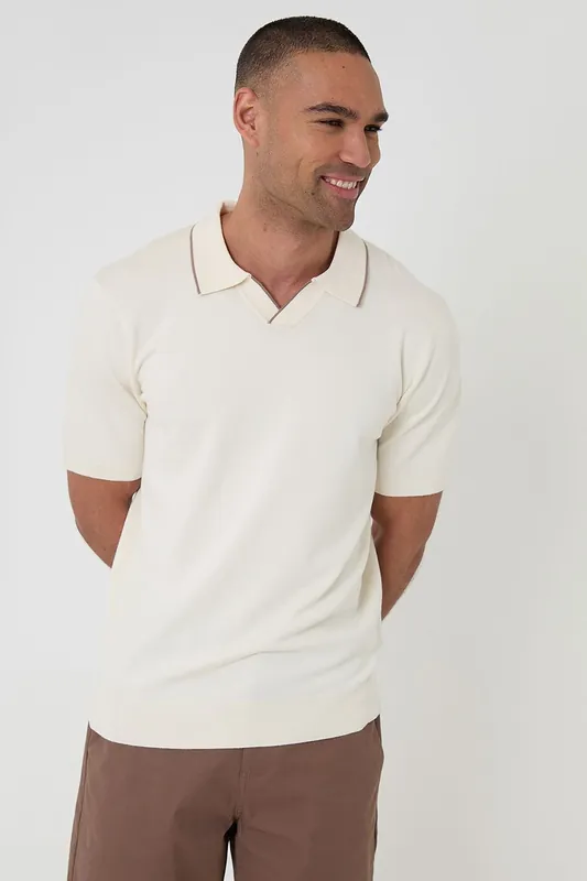 Knitted Contrast Tipping Trophy Neck Polo - Threadbare