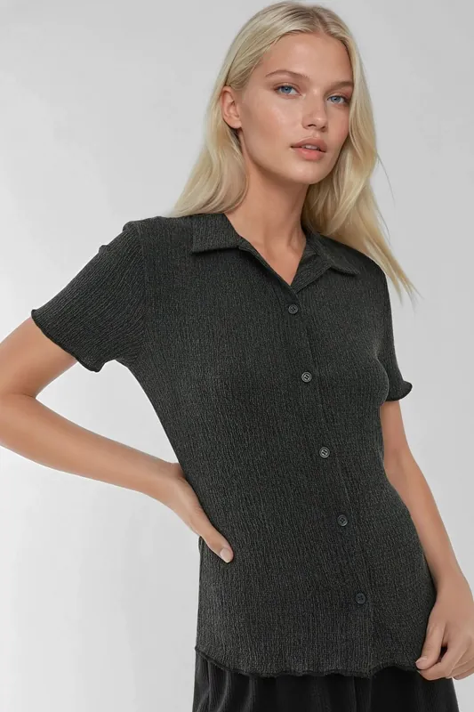 Textured Short Sleeve Blouse with Shirt Collar - Hiccup