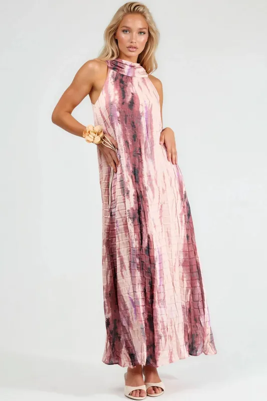 Textured Abstract Pattern Maxi Dress with Halter Collar - QU Style