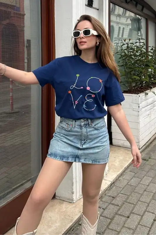 Embroidered Crew Neck Cotton T-Shirt