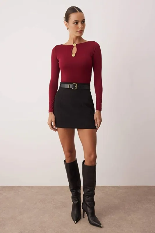 Cut Out Long Sleeve Fitted Knit Top with Button Detail - WOVCOR