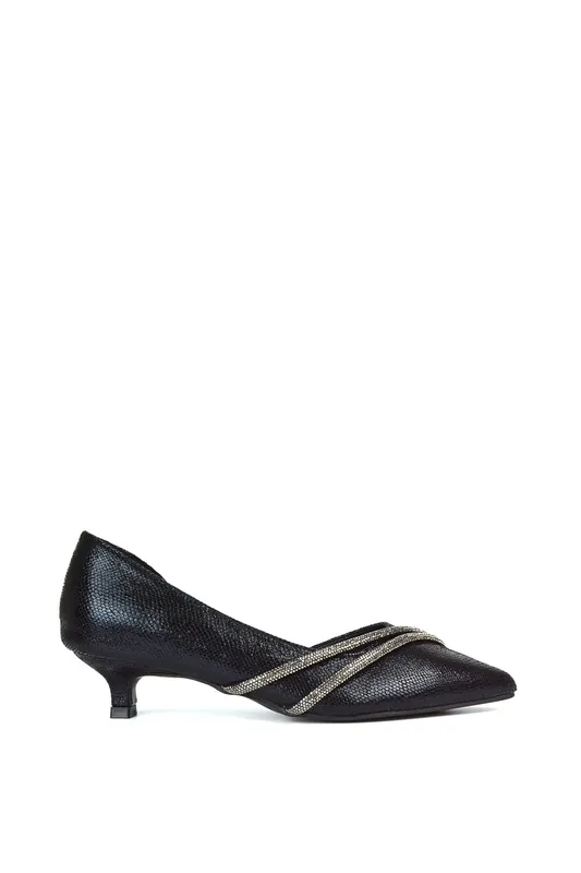Kirsty' Pointed Rhinestone Low Kitten Heel Court Shoes - XY London
