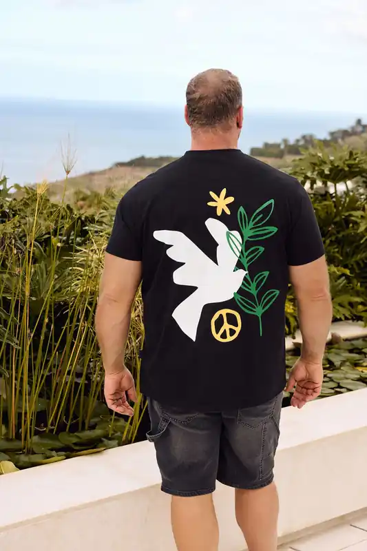 Dove Graphic T-Shirt