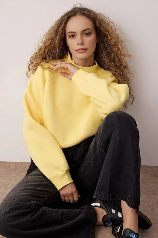 Thick Fleece Knit Sweatshirt with Raglan Sleeves - WOVCOR