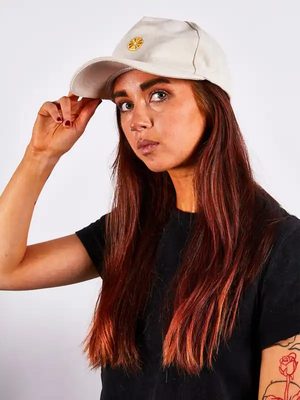 Cotton Baseball Cap With Lemon Embroidery In Cream - SVNX