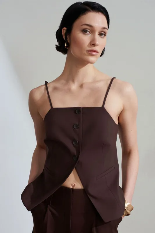 Fitted Crepe Waistcoat With Square Collar - Dilvin