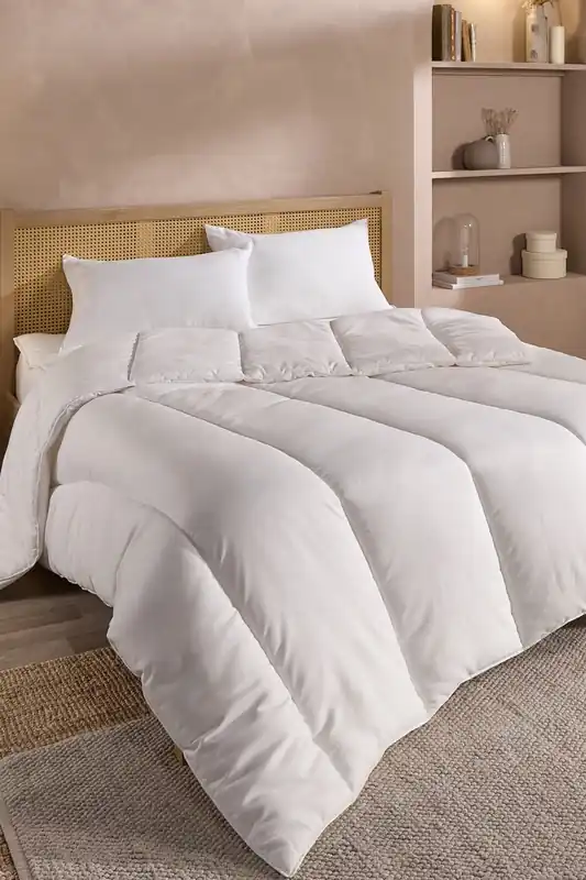 Scandinavian Classic Soft Touch 10.5 Tog All Year Round Duvet - Snuggledown