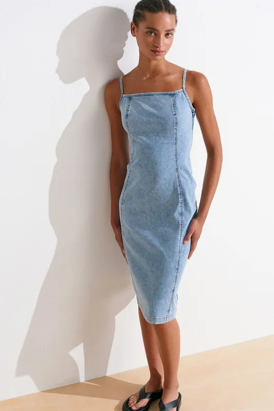 Fitted Midi Denim Dress With Square Neckline - Dilvin