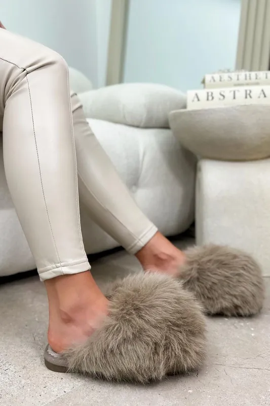 Ultimate Cosy Fluffy Faux Fur Mule Slippers - Love Lemonade