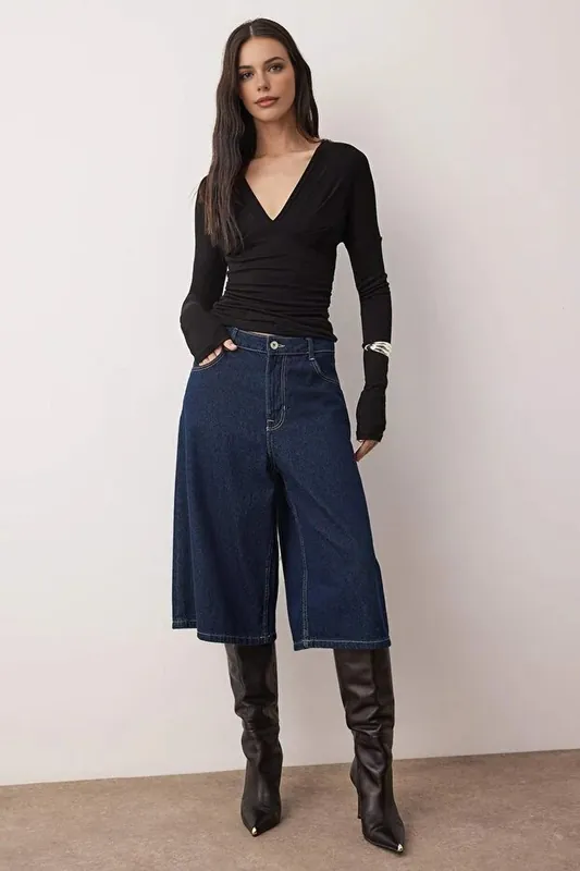 V Neck Regular Knit Blouse with Flowy Fit and Back Detail - WOVCOR