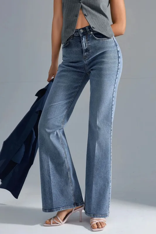 SQUALO High Waist Flare Jeans - Hiccup