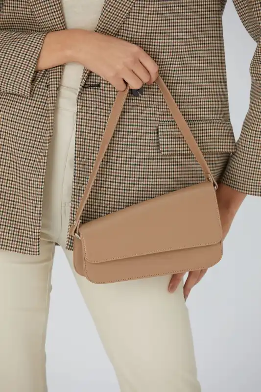 Asymmetric Pu Leather Shoulder Bag - Belissh