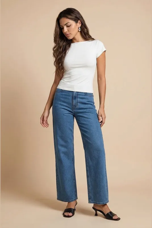 Straight Leg Jeans - Urban Bliss