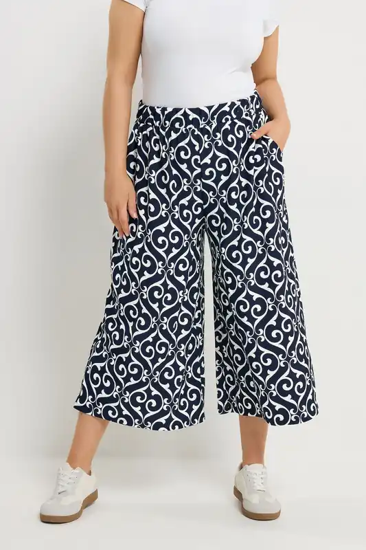 Abstract Cropped Trousers - Yours