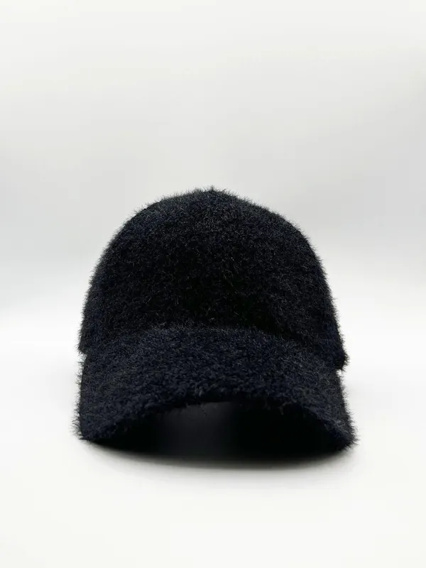 Soft Textured Cap In Black - SVNX