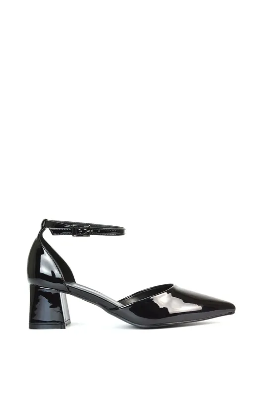 Evie' Low Block Heel Court Shoes With Pointed Toe - XY London