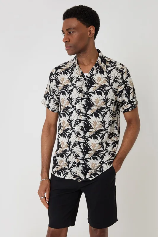 Abstract Print Relaxed Fit Short Sleeve Shirt - Threadbare