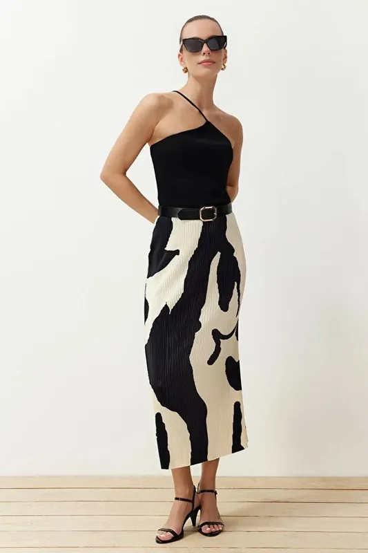 Abstract Print Ribbed Knit Midi Skirt with Belt Detail - WOVCOR