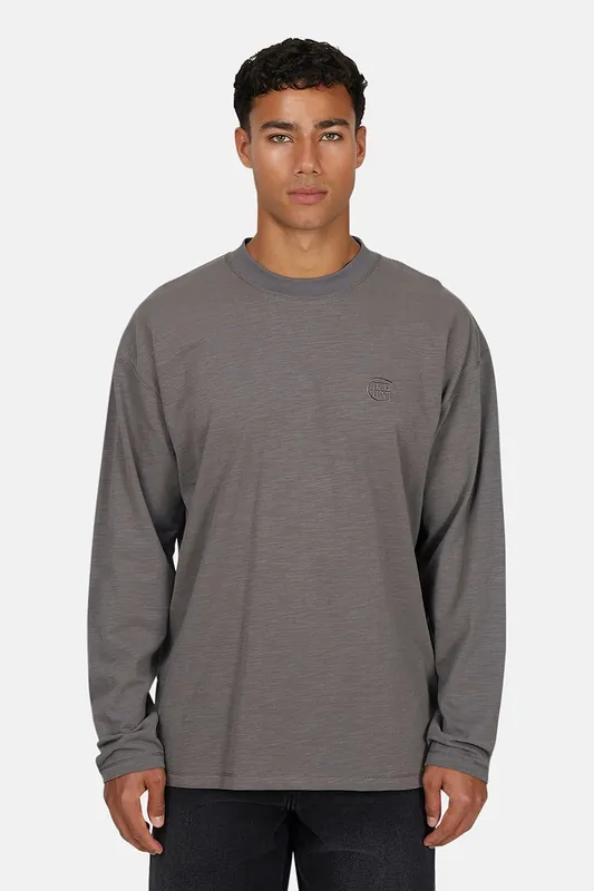 Relaxed Long Sleeve T-Shirt
