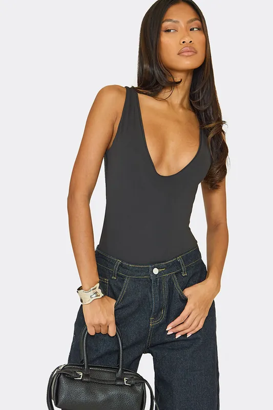 Sculpted Sleeveless Plunging Neckline Bodysuit - EGO