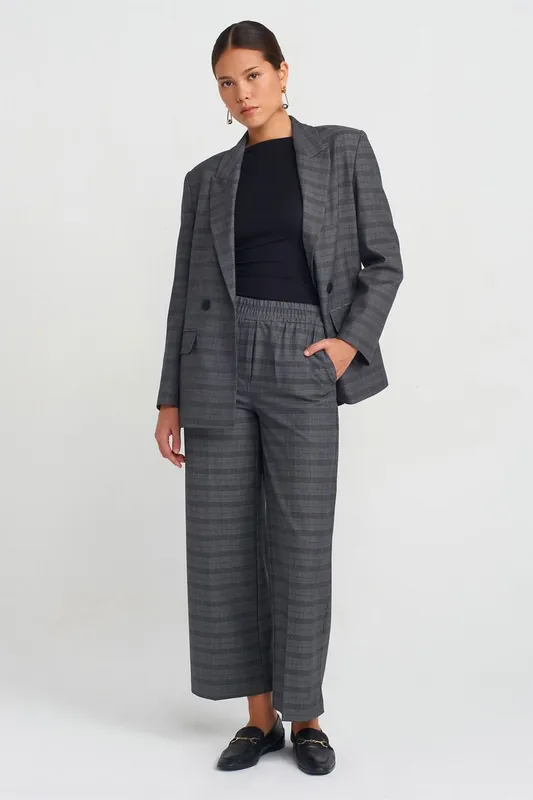 Women’s Plaid Wide-Leg Ankle-Length Trousers