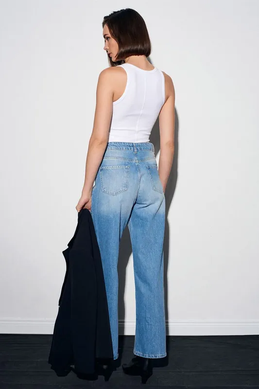 Women’s High-Waist Straight Leg Jeans