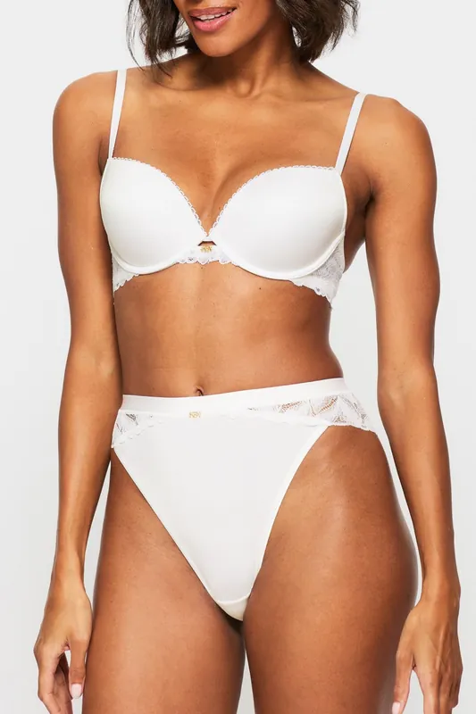 Harper Smooth Padded Plunge Bra - Knickerbox
