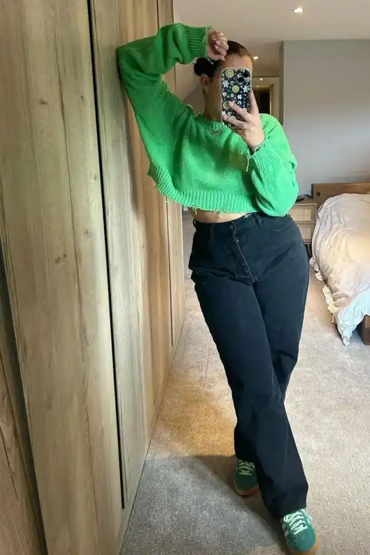 Solid Round Neck Ripped Cropped Sweater - Hiccup