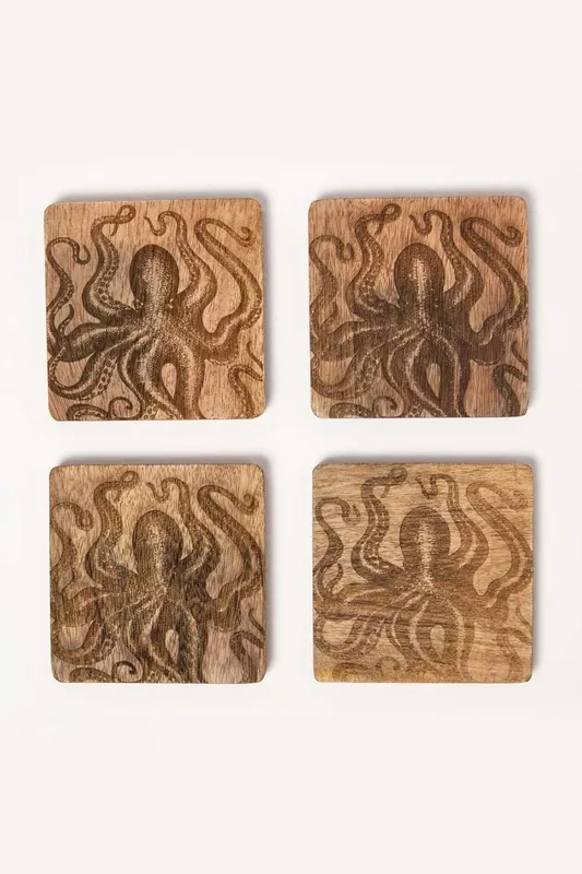 Wooden Coaster Set with Octopus Design, Set of 4 - Homescapes