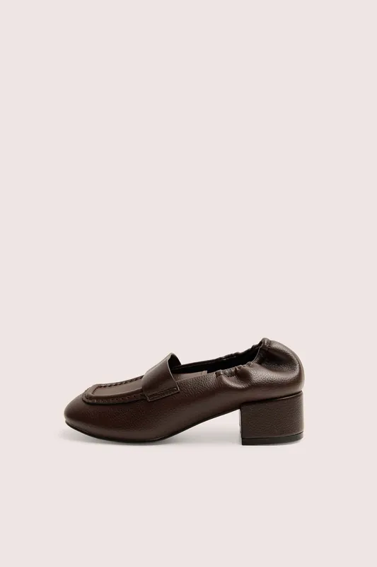 Kelsy Brown Loafers - Public Desire