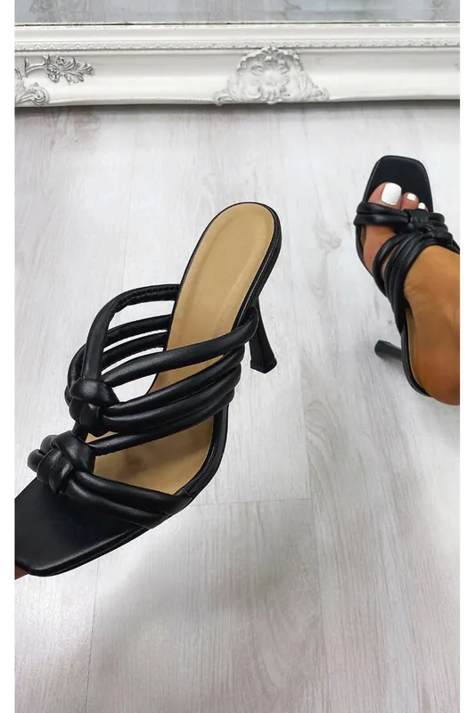 Shradha Strappy Heels - IKRUSH