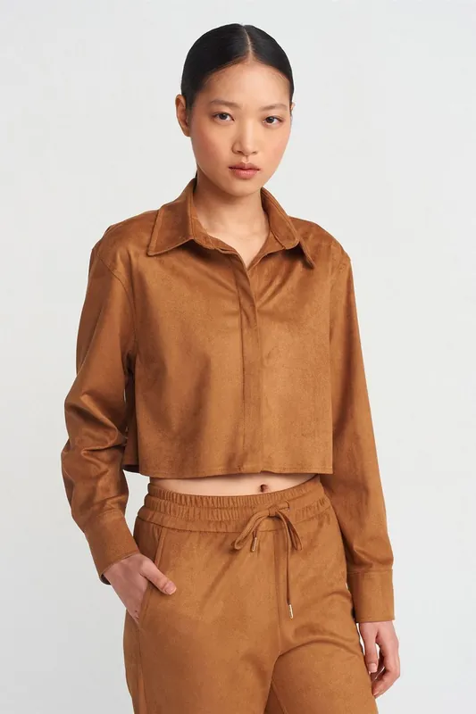 Women's Cropped Faux Suede Button Shirt - Dilvin