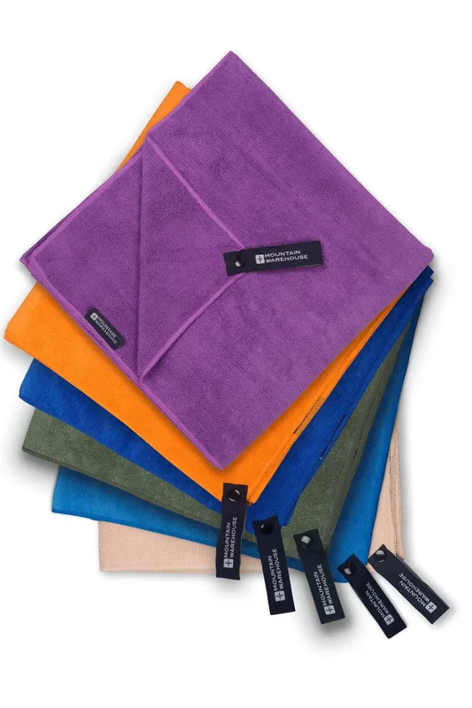 Micro Towelling Towel Absorbent Swimming Travel Accessory - Mountain Warehouse