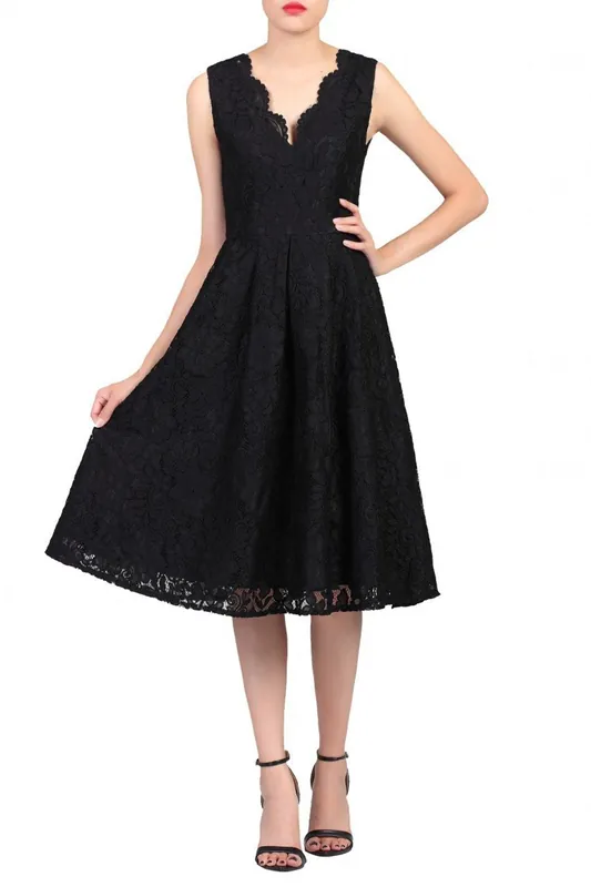 V Neck Pleated Lace Prom Dress - Jolie Moi