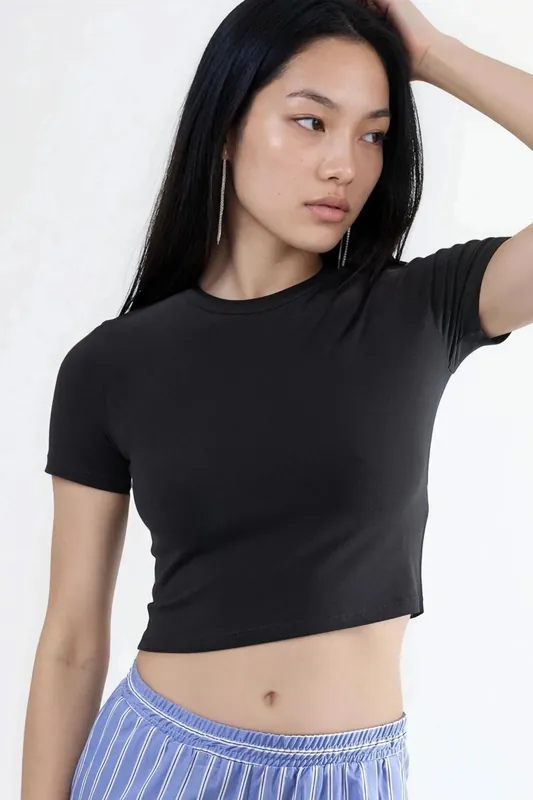 Crew Neck Crop T-Shirt
