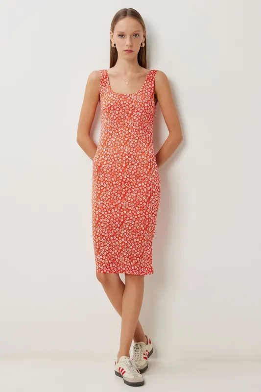 Floral Printed Sleeveless Midi Dress with U Collar - Happiness Istanbul