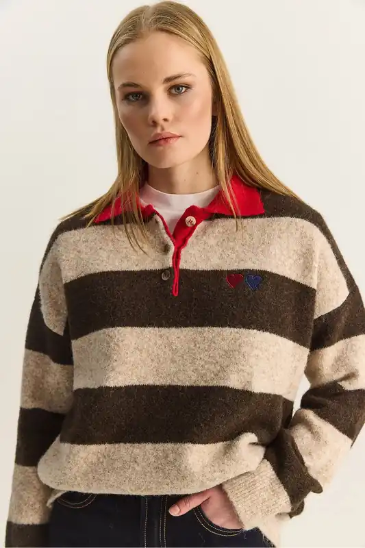 Oversized Striped Polo Collar Sweater with Embroidery - Bianco Lucci